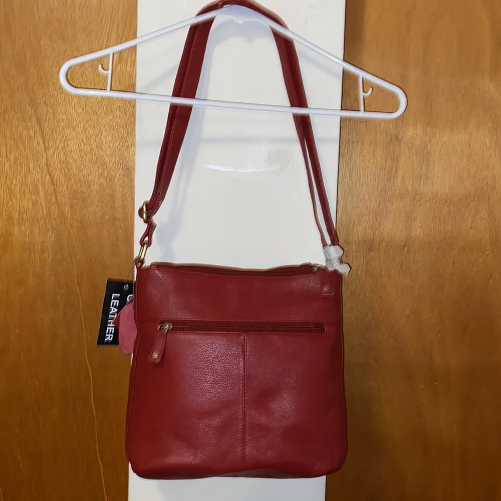 ❤️NWT Great American Leatherworks Gorgeous Red Shoulder Bag
